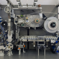 Tube-Labeller-T-Series-Inside-machine