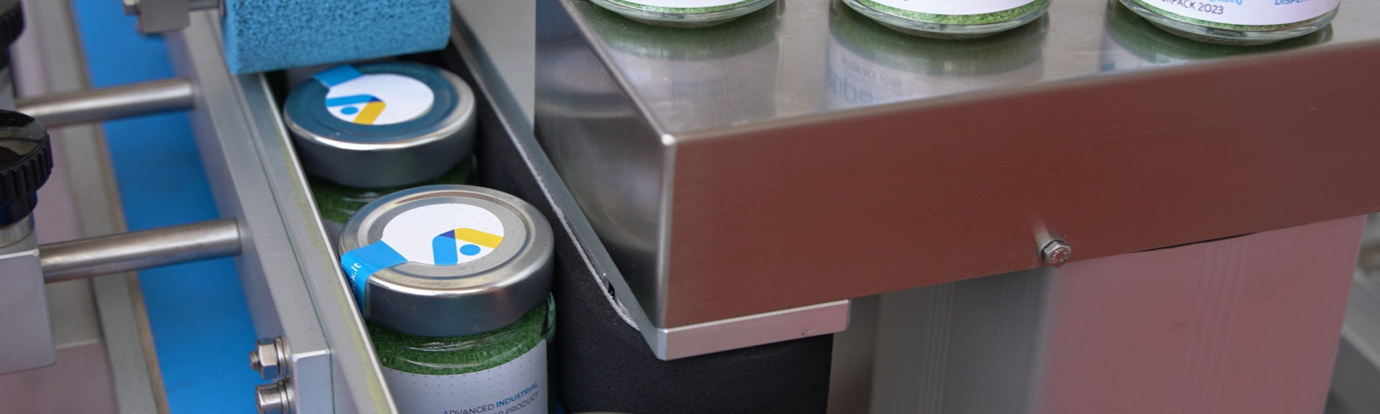 Product-Handling-Cropped-scaled